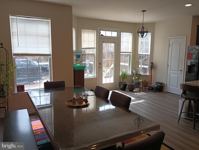 Building Photo - 42133 Fremont Preserve Square