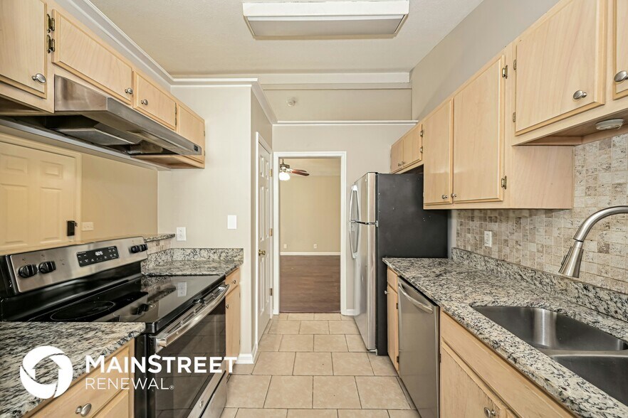 Building Photo - 4205 Laurenwood Dr