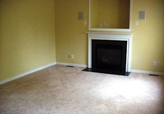 Building Photo - 11416 Caruthers Way