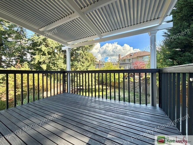 Building Photo - 4901 SW 327th Pl