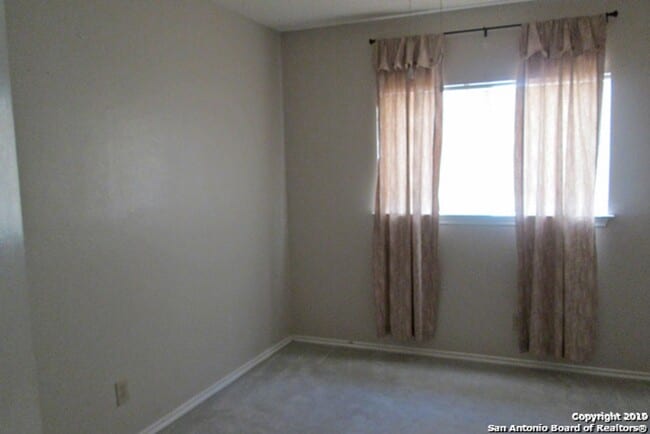 Building Photo - 6718 Badger Pass Dr