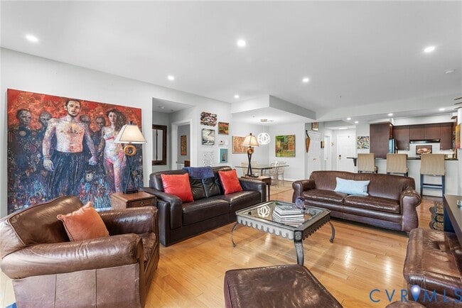 Building Photo - 4940 Old Main St