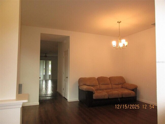 Building Photo - 3230 Stratton Cir