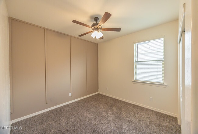Building Photo - 2725 Mike Price Dr