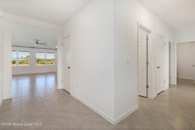 Building Photo - 5072 Alabaster Dr