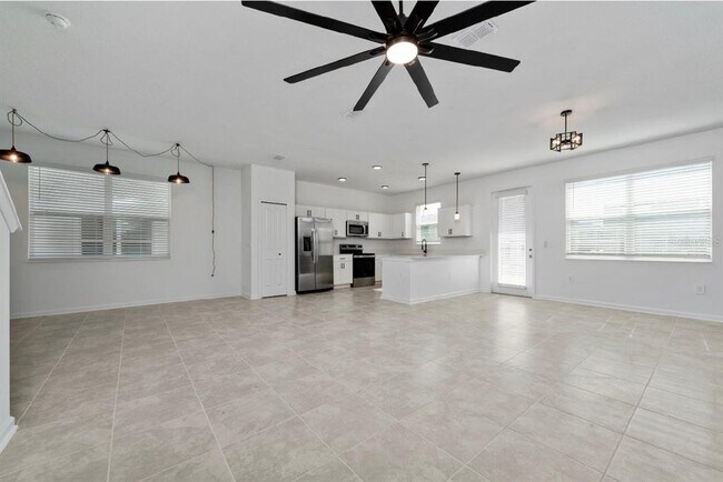 Building Photo - 159 Bogey Dr