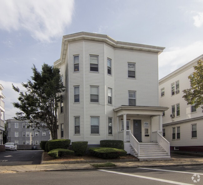 4446 Lewis St 4446 Lewis St Lynn MA 01902 Apartment Finder