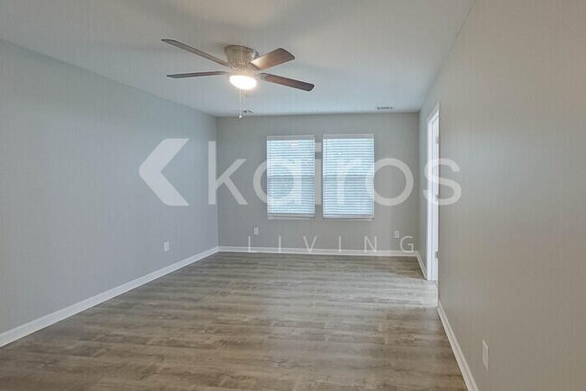 Building Photo - 117 Williams Ln
