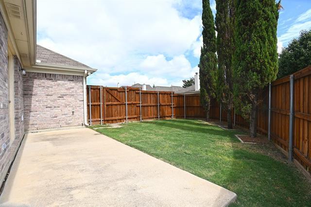 Building Photo - 1073 Red Hawk Dr