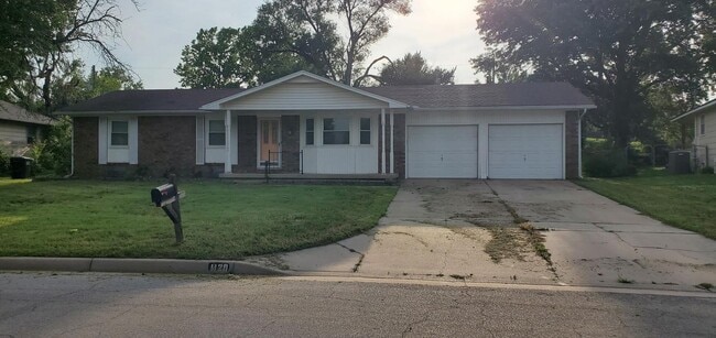 Primary Photo - large free standing home Just S. of 13th a...