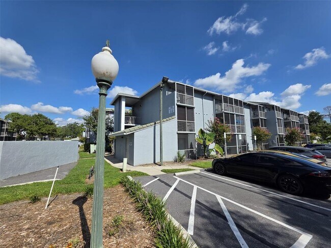 Building Photo - 139 Oyster Bay Cir
