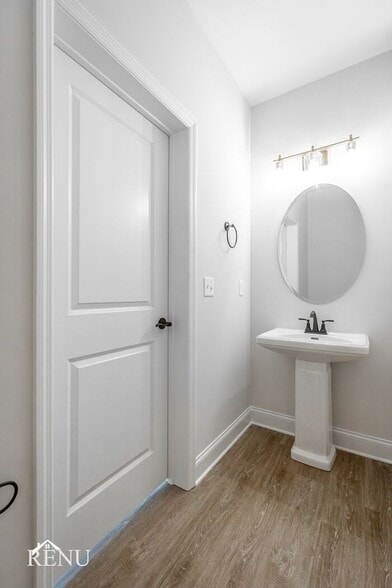 Building Photo - 5671 Sofias Cir