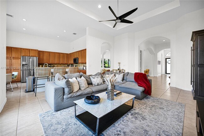 Building Photo - 7565 SW 190th St