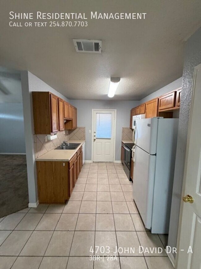 Building Photo - 4703 John David Dr