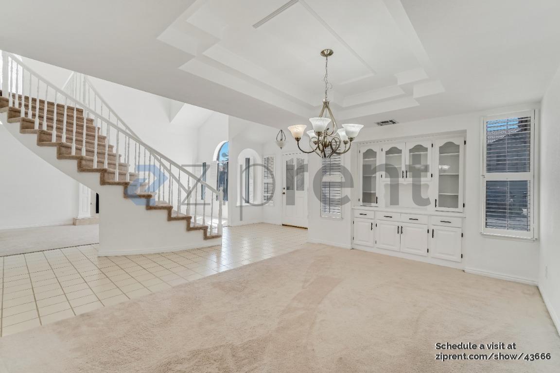 Building Photo - 3052 Carlotta Cir