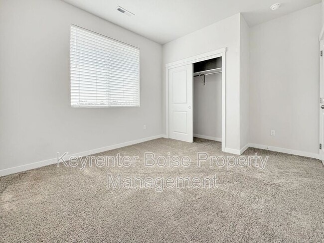 Building Photo - 12761 W Norterra Ln