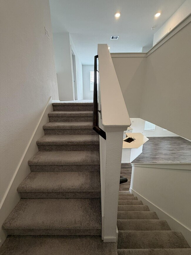 Building Photo - 9807 Keystone Meadow Pl