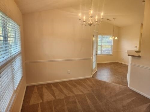 Building Photo - 605 McDowell Ln