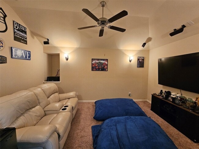 Building Photo - 402 Stockport Dr