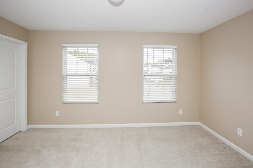 Building Photo - 6434 Matlea Ct