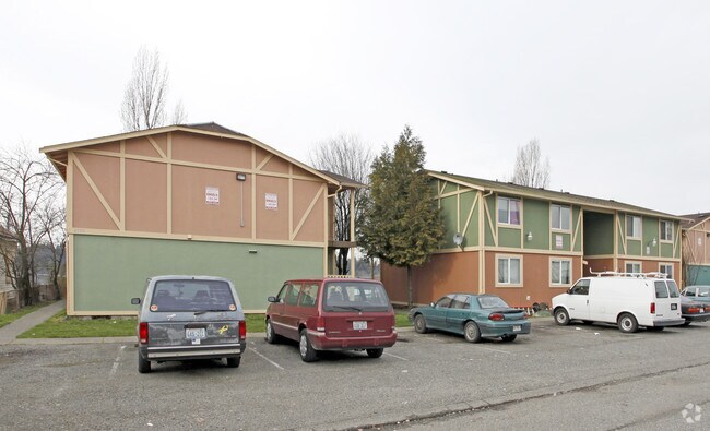 Primary Photo - Wilcox Apartments