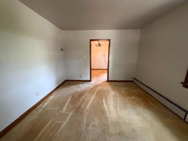 Building Photo - Three Levels of Living with 4 Bedrooms, 2 Full Bathrooms and Multiple Living Areas!
