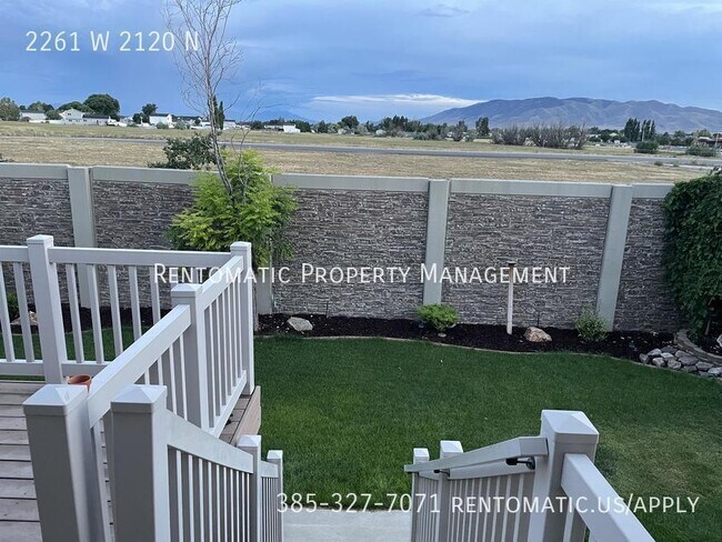 Building Photo - 2261 W 2120 N