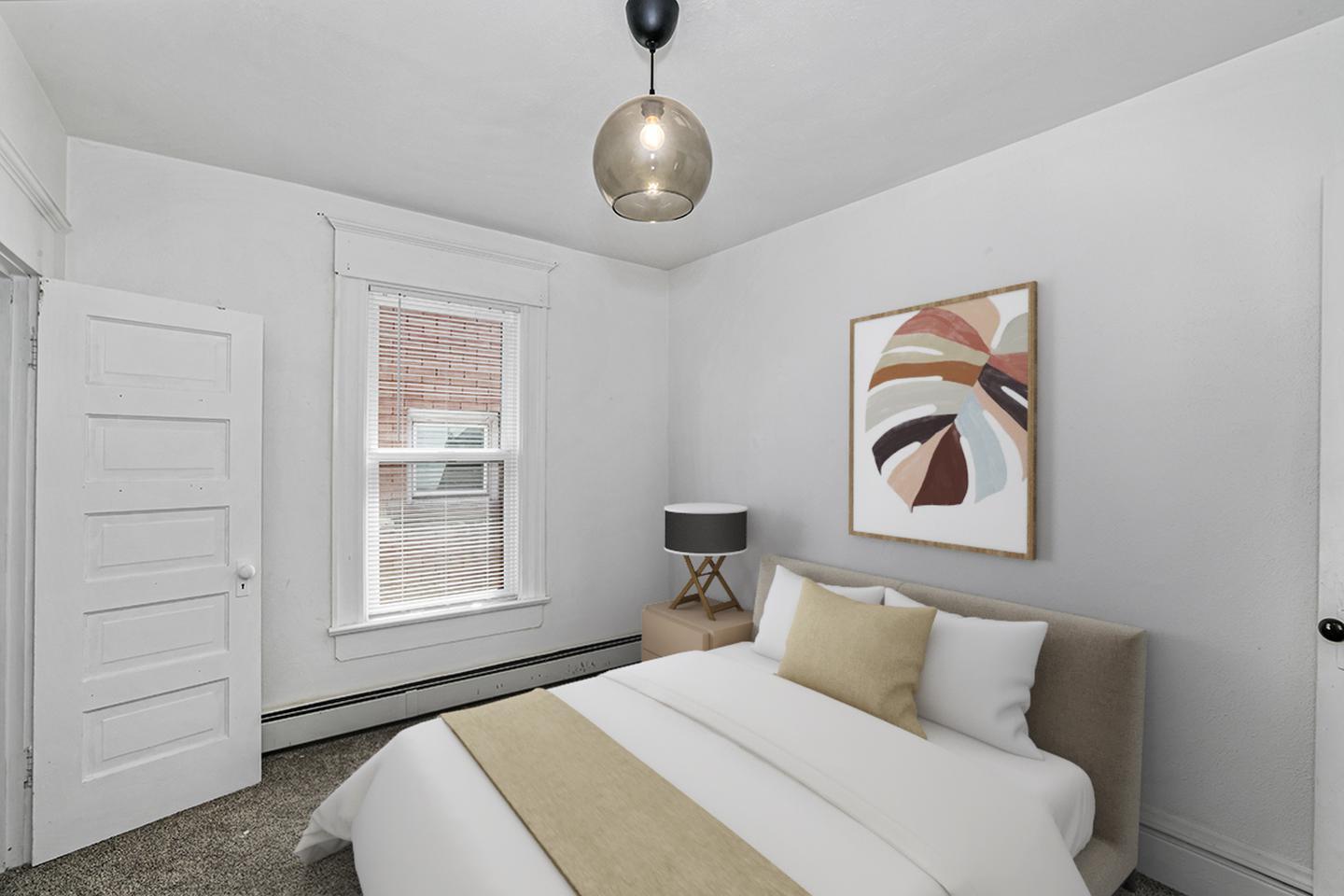Building Photo - Spacious & light-filled Governors' Park ho...