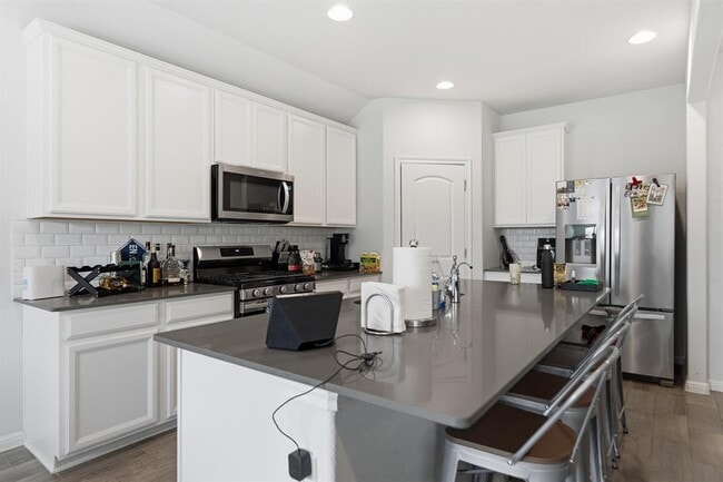 Building Photo - 12017 Texana Trl