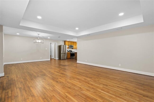 Building Photo - 2609 Longleaf Dr