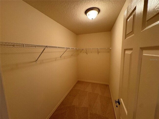 Building Photo - 2238 Southwood Dr