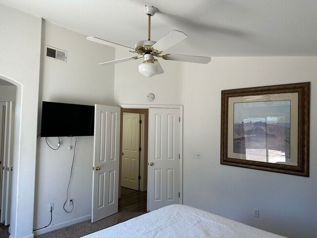 Building Photo - 8048 Andante Dr