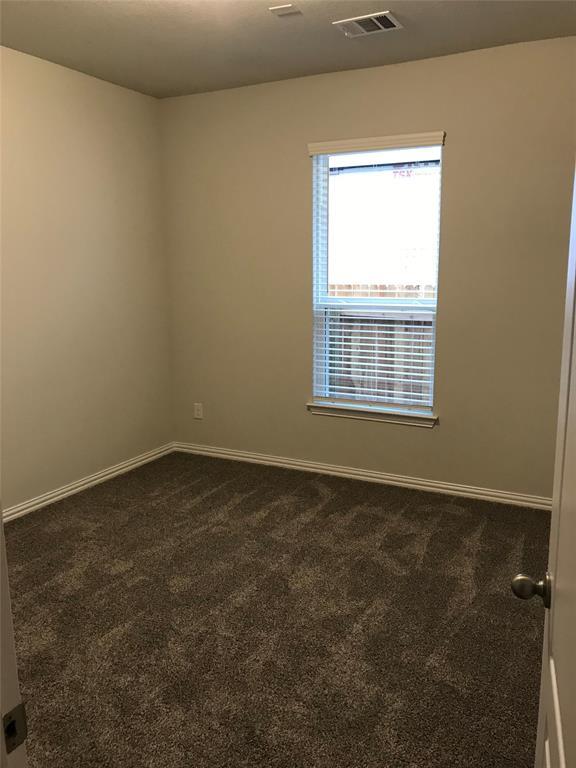 Building Photo - 316 Clear Frk Lp