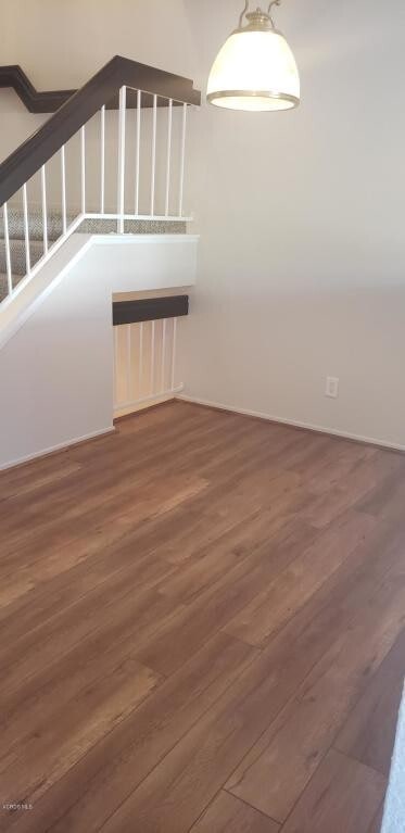 Building Photo - Beautiful 2 Bedroom, 2.5 Bath Townhome in ...