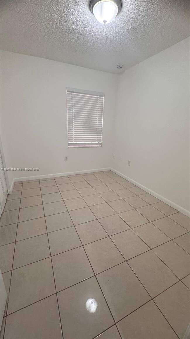 Building Photo - 20450 NW 29th Pl