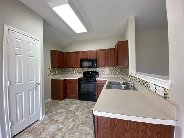 Building Photo - 1705 Birds Eye Rd