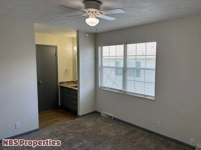 Building Photo - 9149 Cedarpark Ln