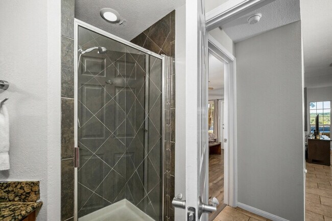 Building Photo - 3404 American Dr