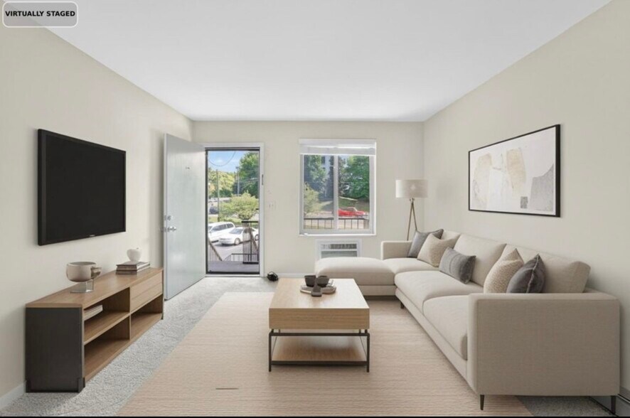 Primary Photo - 2601 Hillsboro Pike