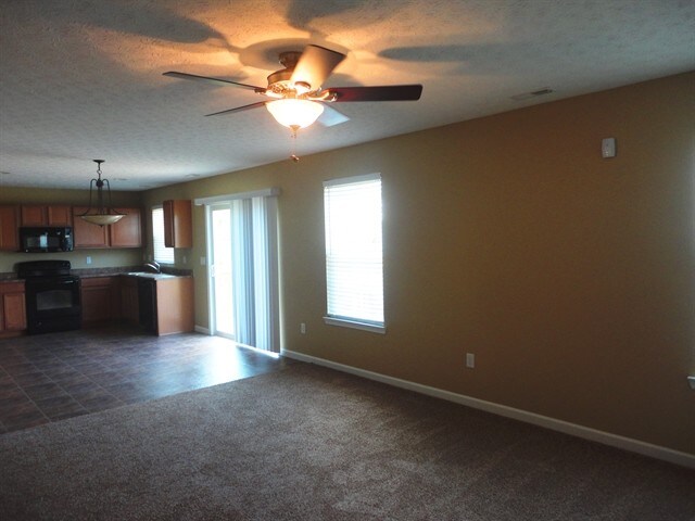 Building Photo - 333 Parrott Ct
