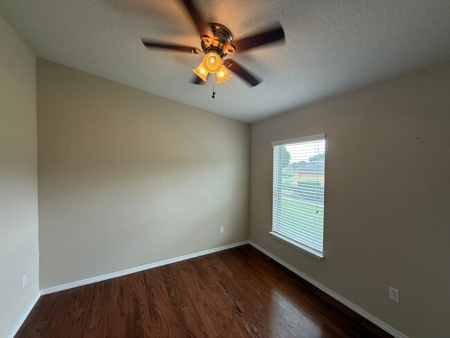 Building Photo - 3067 Santa Marcos Dr