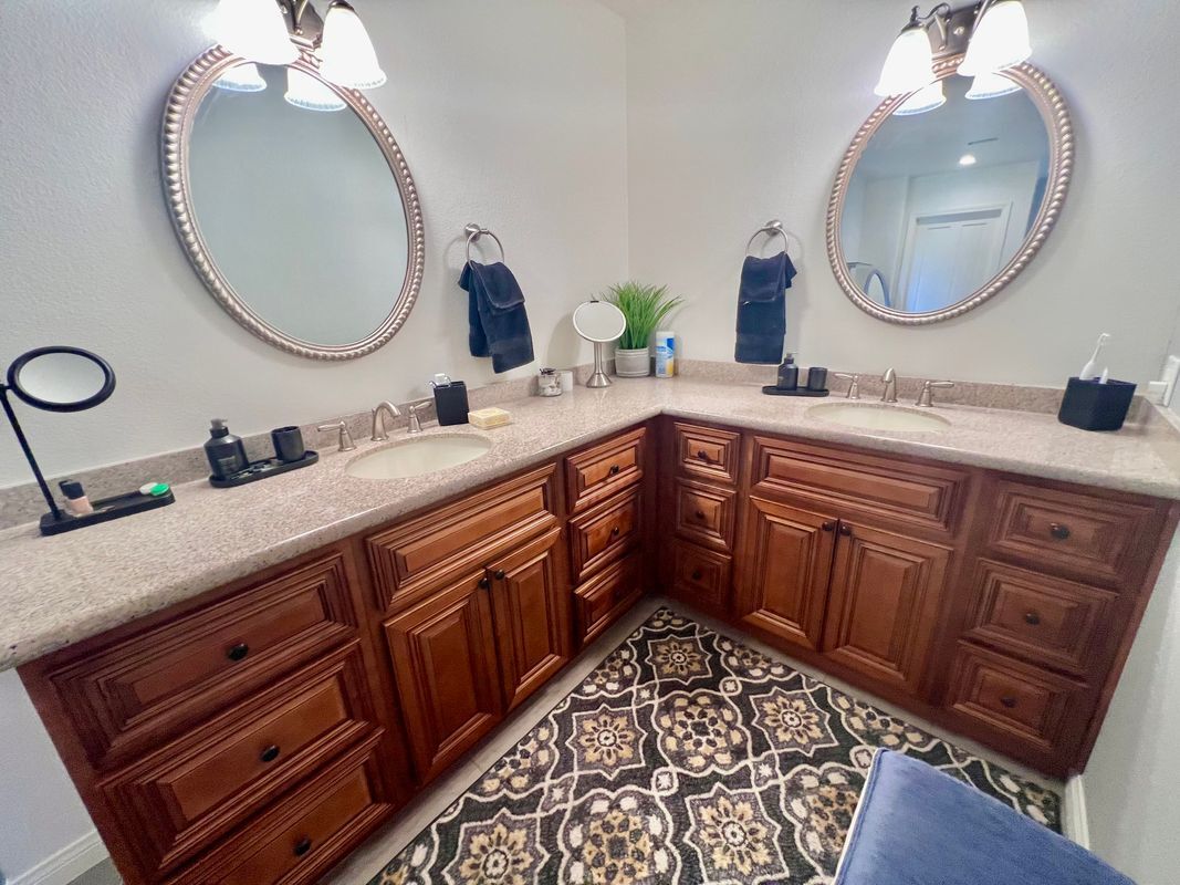 Building Photo - 29028 Hollow Oak Ct