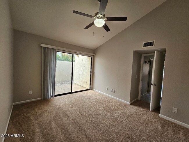 Building Photo - 810 E Morningside Dr
