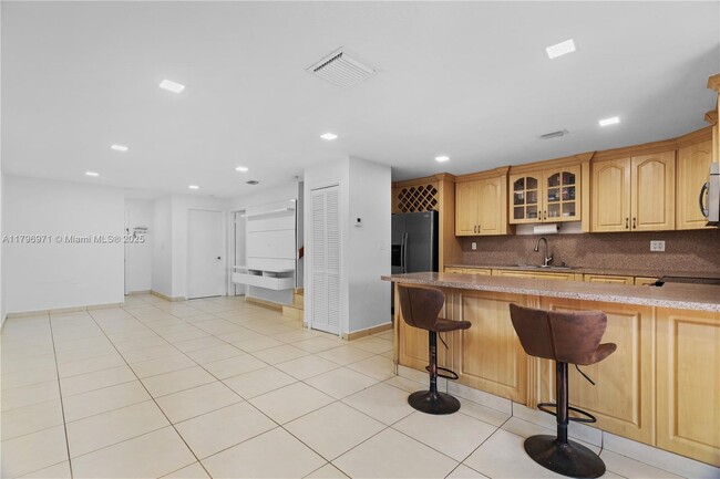 Building Photo - 2090 SW 122nd Ave