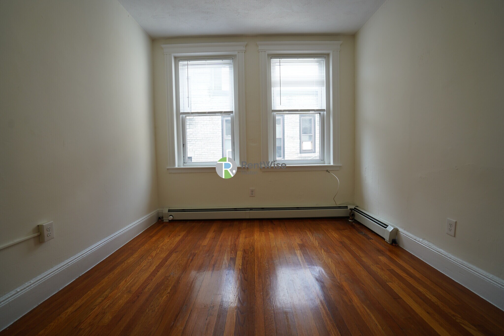 Building Photo - 82 Brainerd Rd