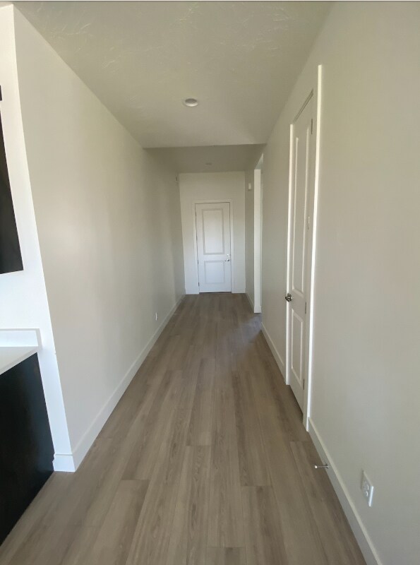 Building Photo - 1541 W 470 N