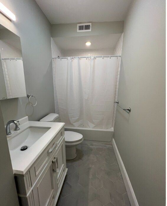 Building Photo - 75 Pearl St