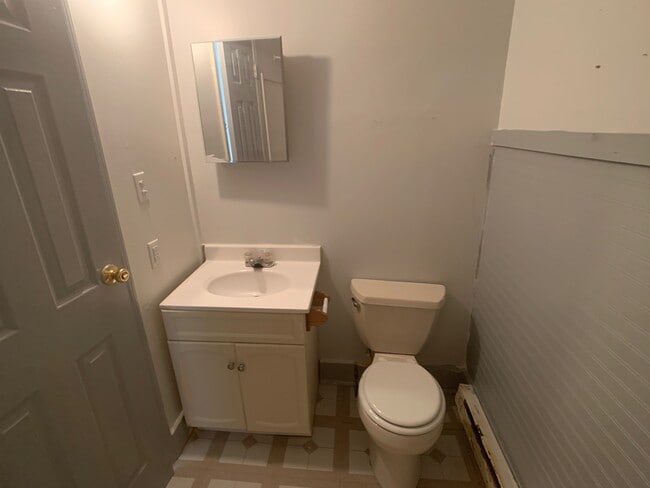 Building Photo - 602-3 Bryan-