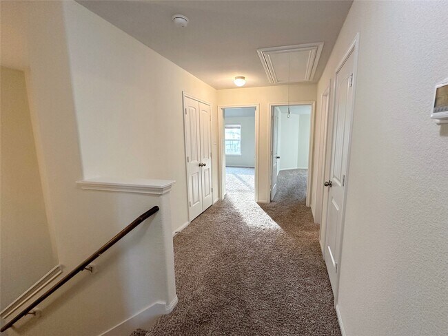 Building Photo - 5211 Daintree River Ct