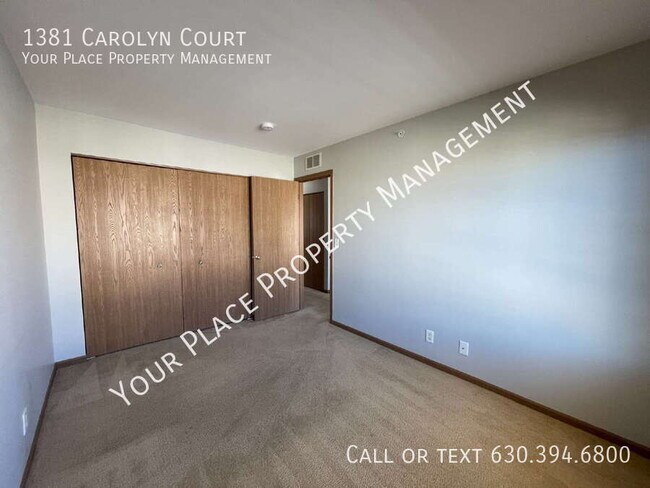 Building Photo - 1381 Carolyn Ct